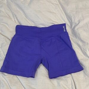 Women's DFYNE IMPACT ultraviolet Shorts